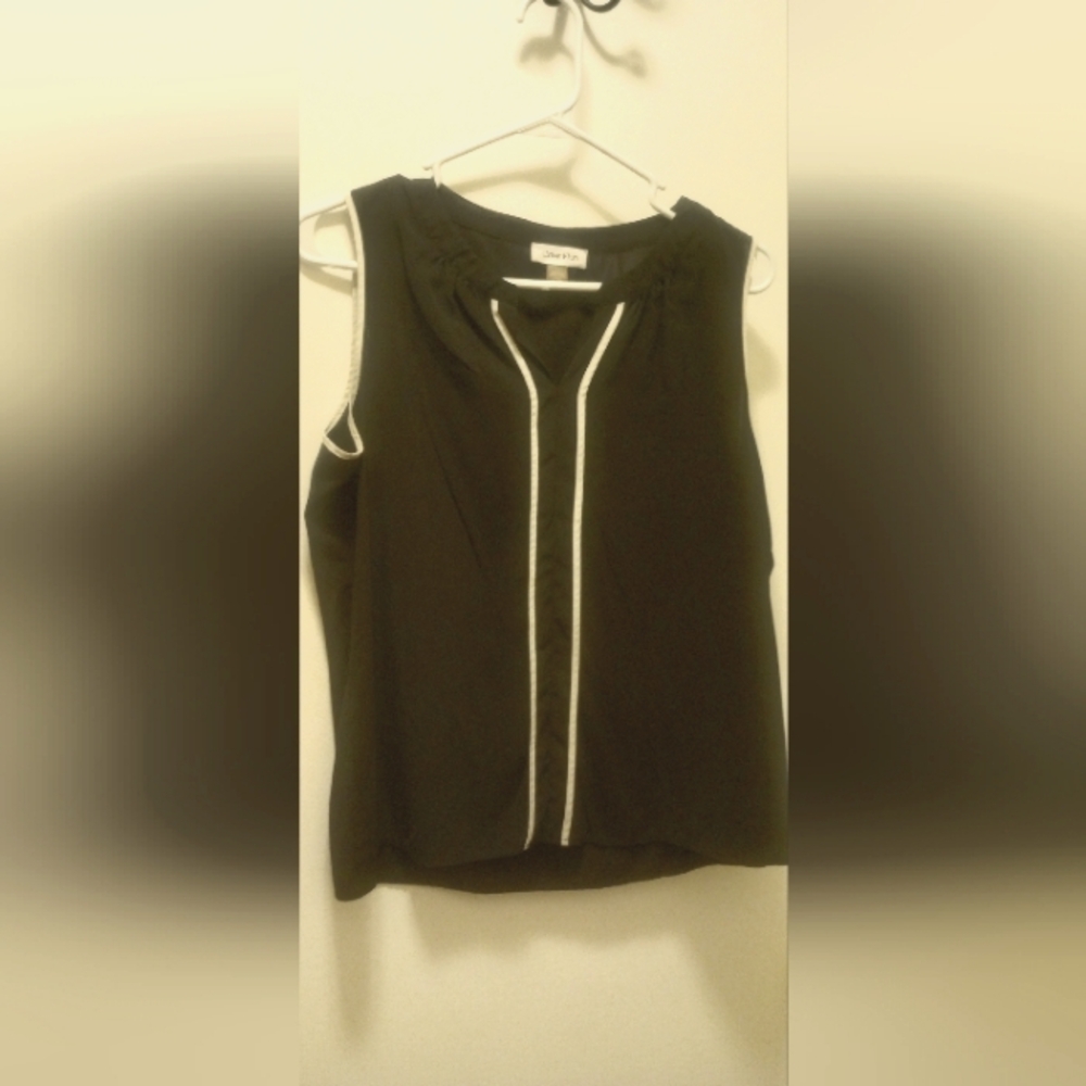 Large Calvin Klein blouse
